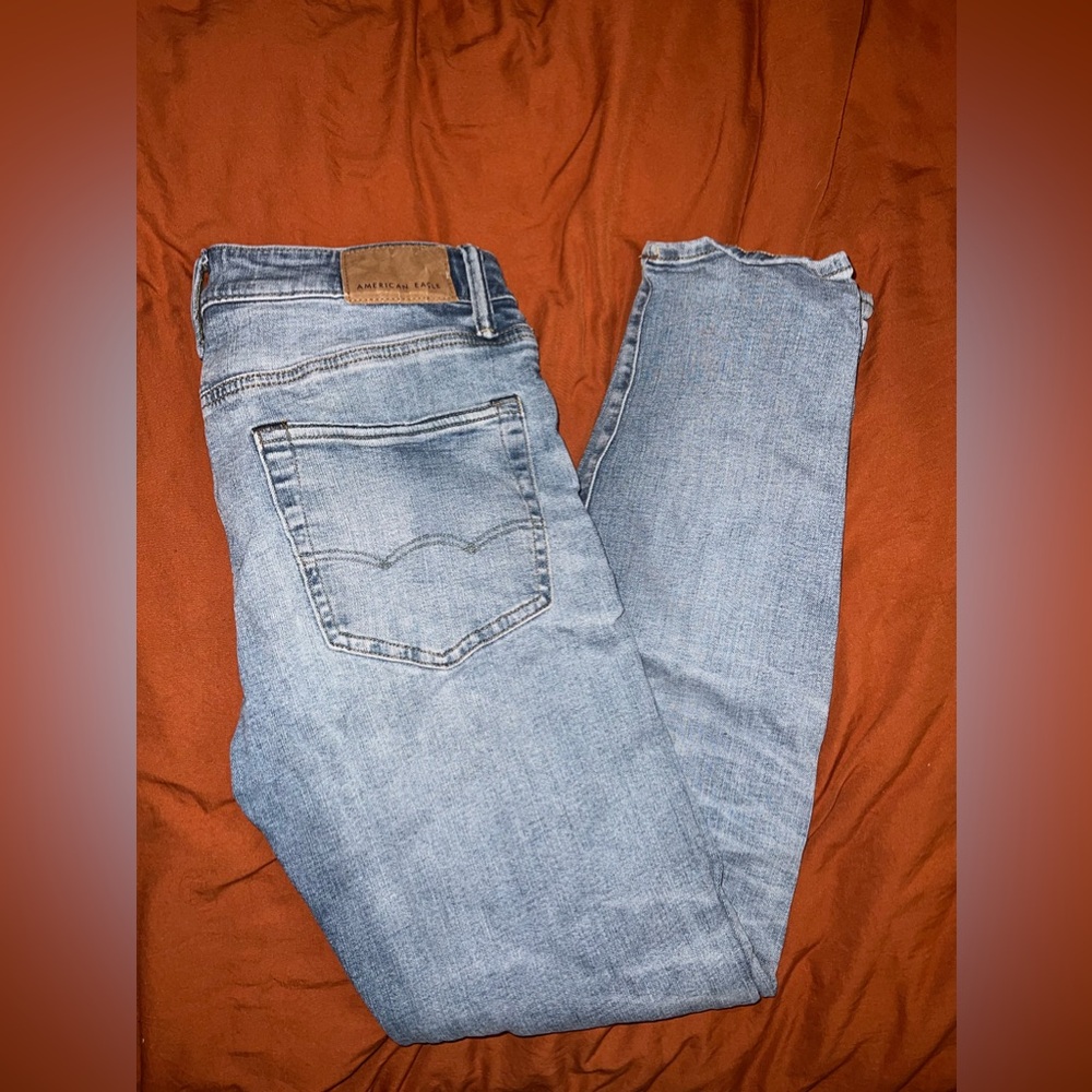 AE Athletic Jeans!!